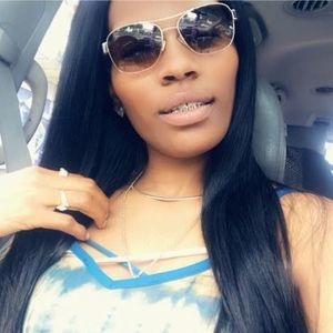 Meet your Posher, Latasha